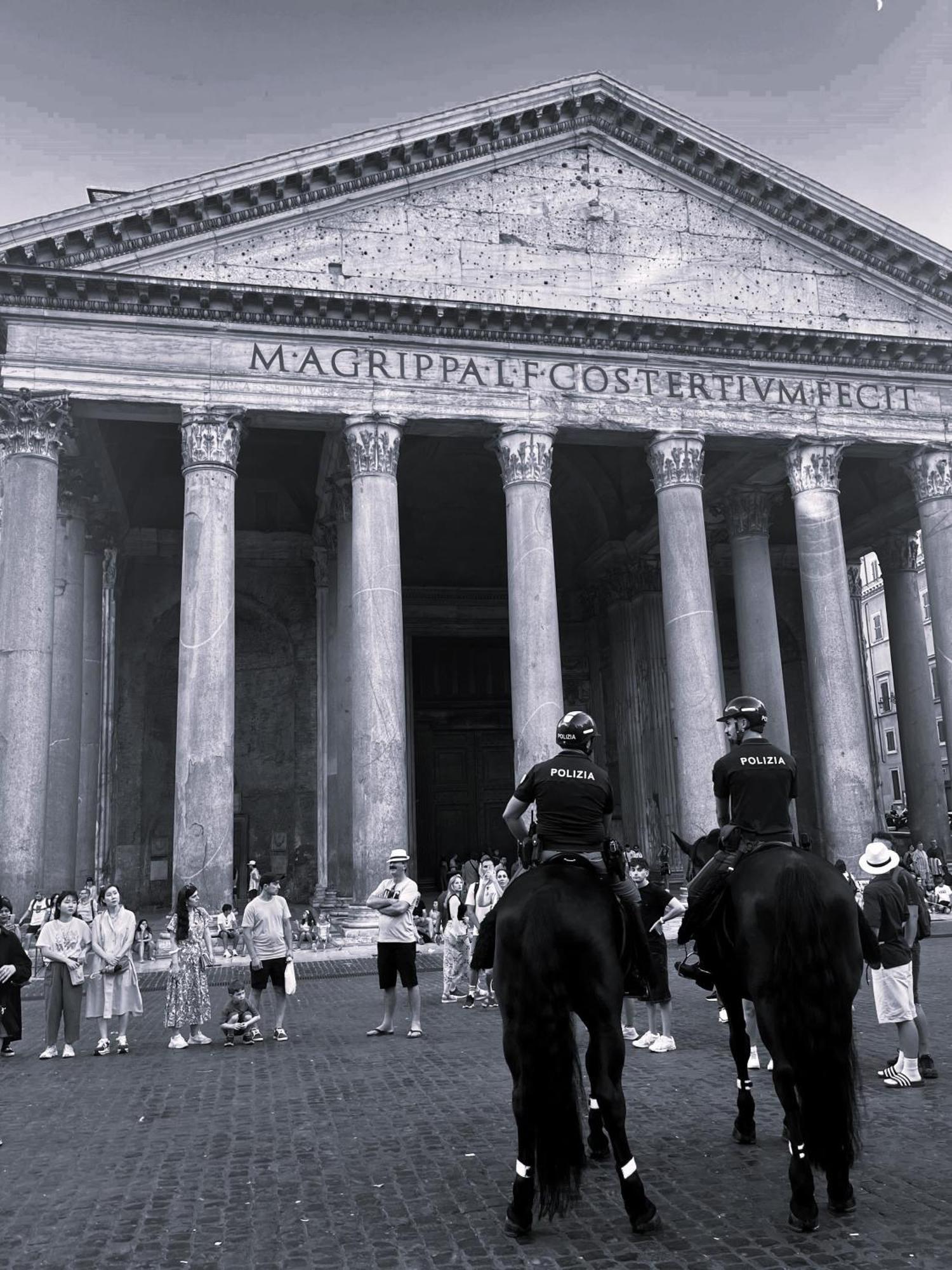 Pantheon 15 Hotel Rome Bagian luar foto